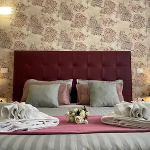 porta-santa-croce.it-tuscanyhotel.com/
